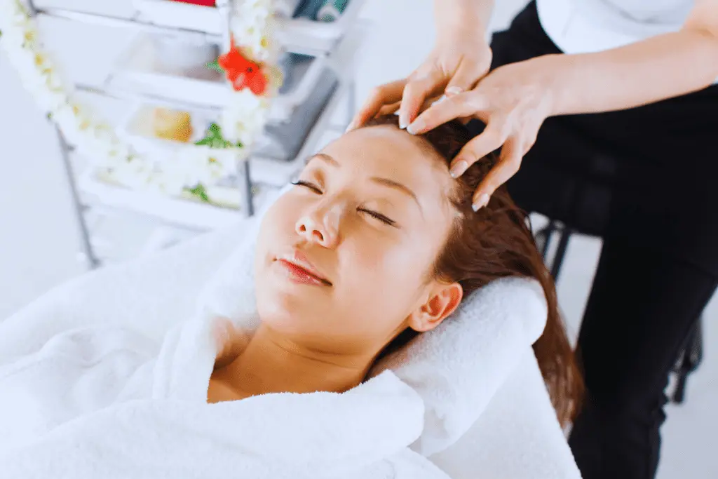 Combining Scalp Massage with Other Hair Loss Treatments