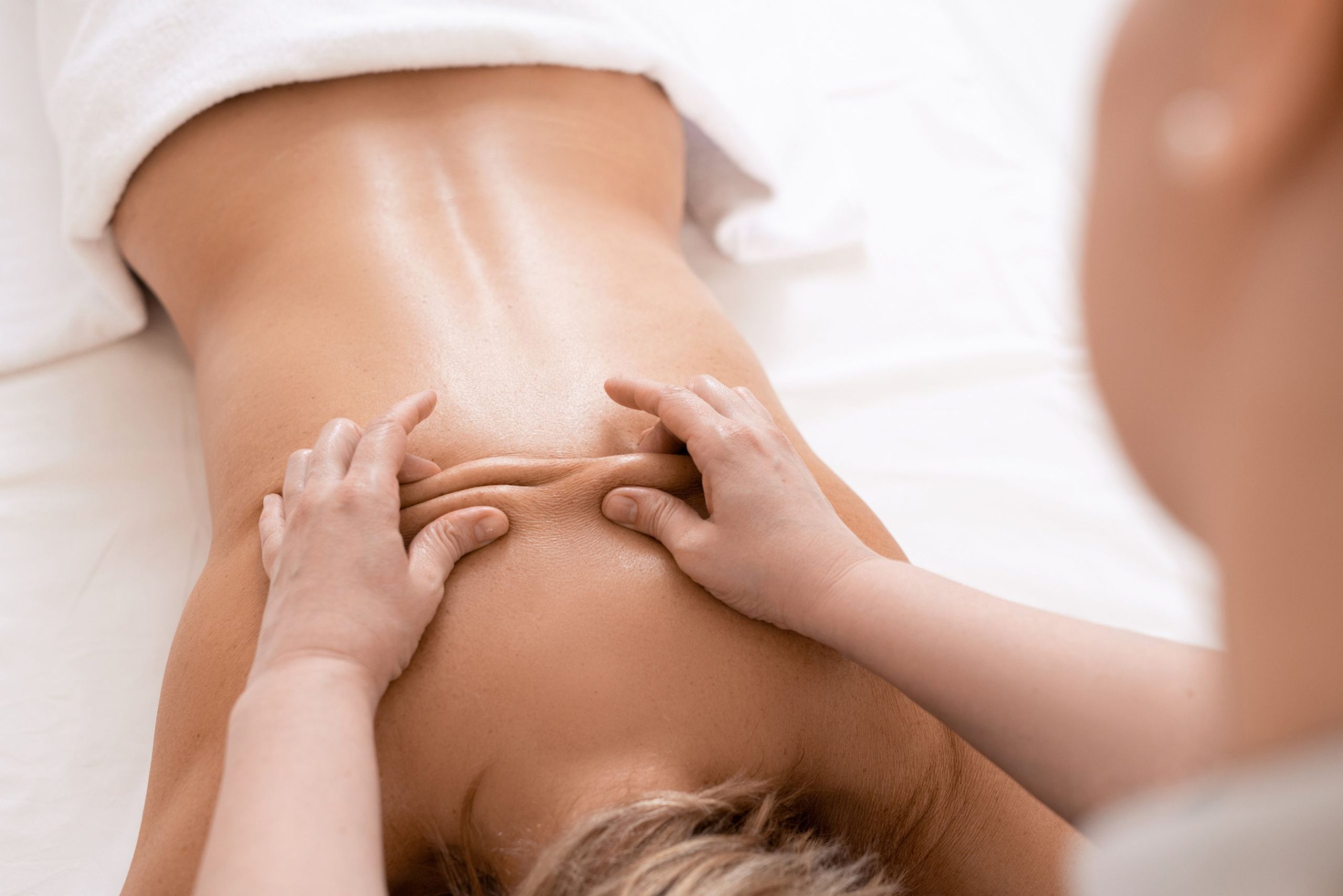 Deep Tissue Massage Women
