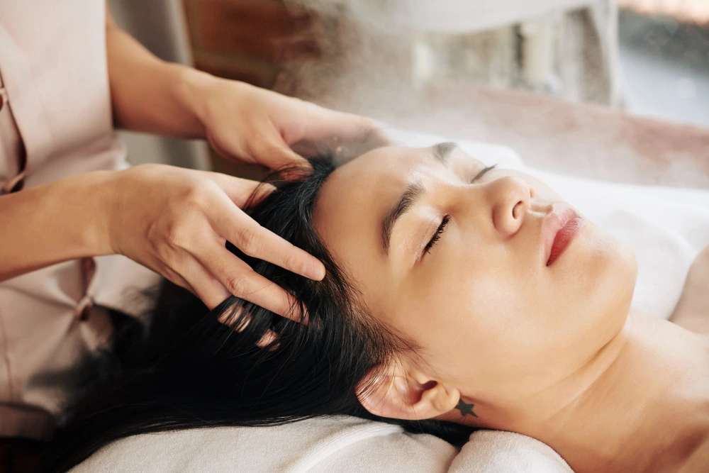 Head Massage Spa