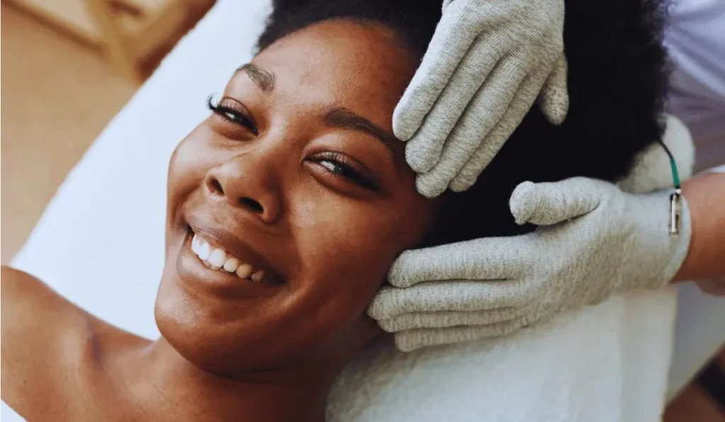 What Happens During A Facial Massage