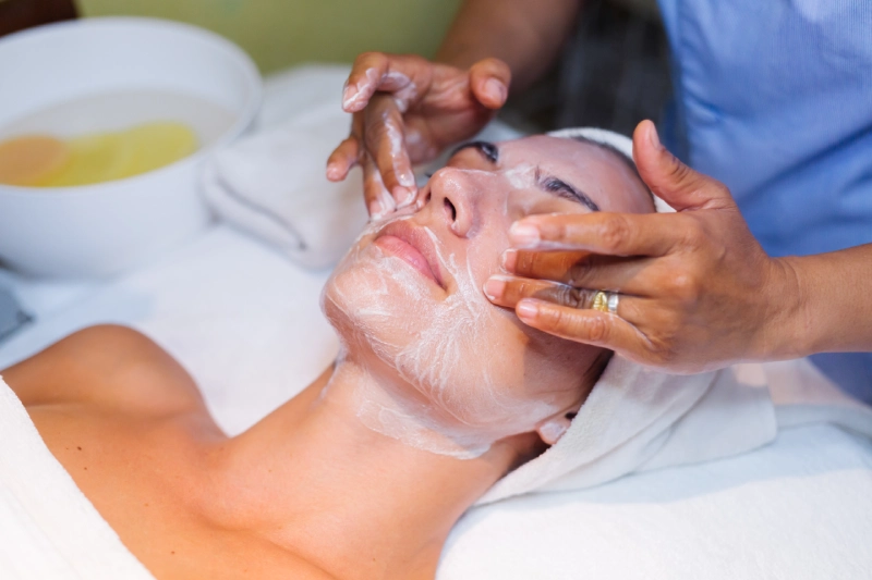Deep Clean & Exfoliation of Skin