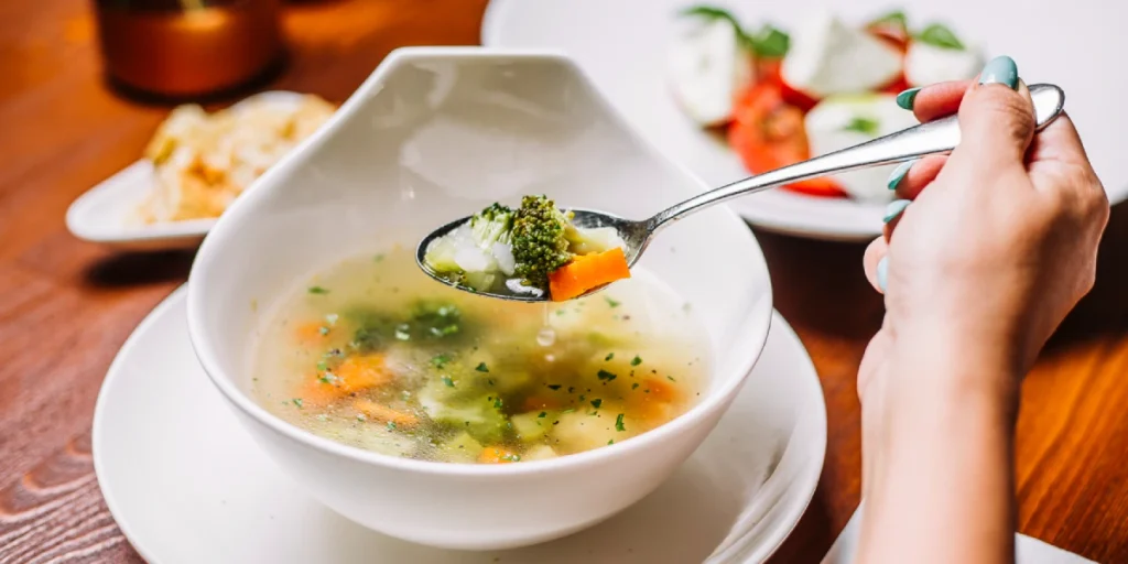 What to Eat Before a Lymphatic Massage